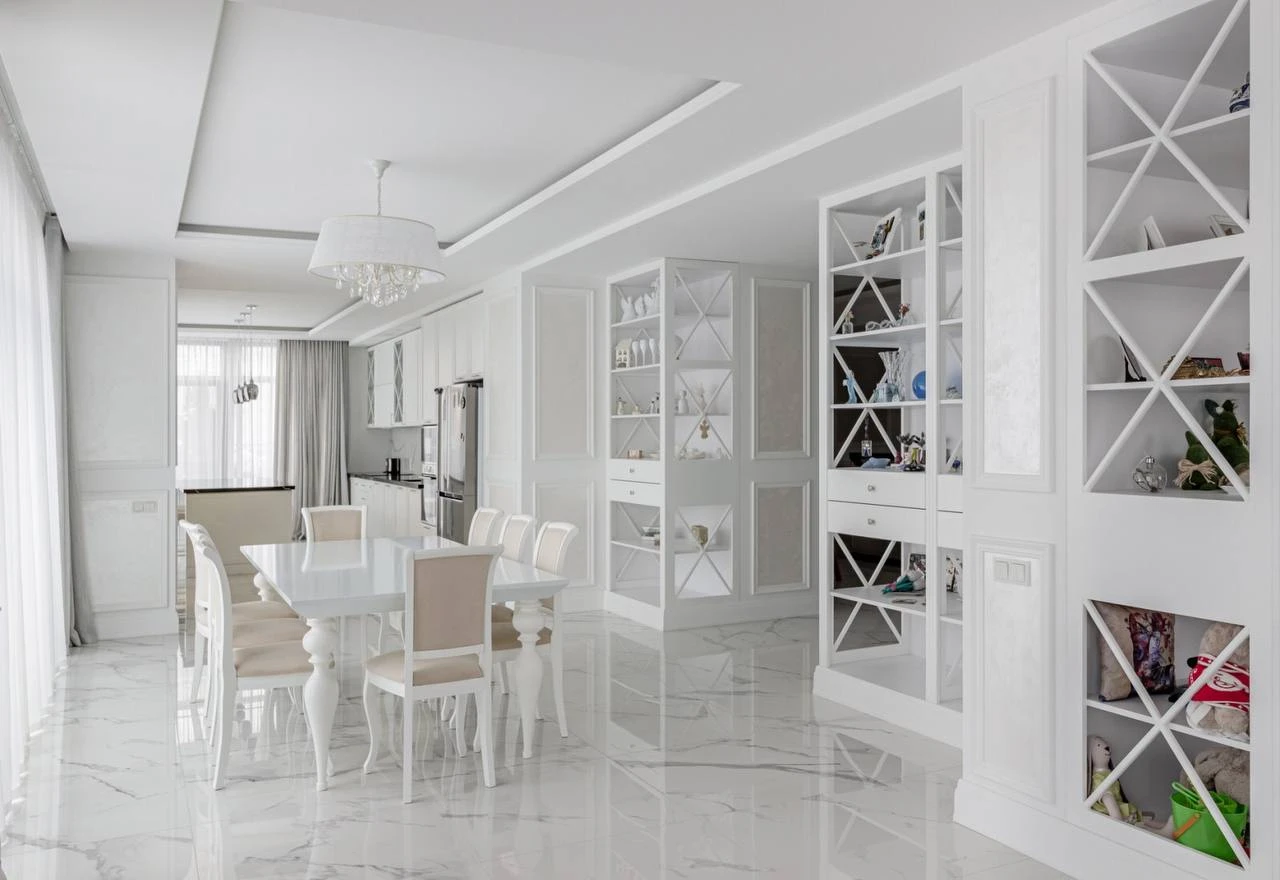 Проект студии дизайна 100Кубов с плиткой Tubadzin Pietrasanta и Arte - Harion