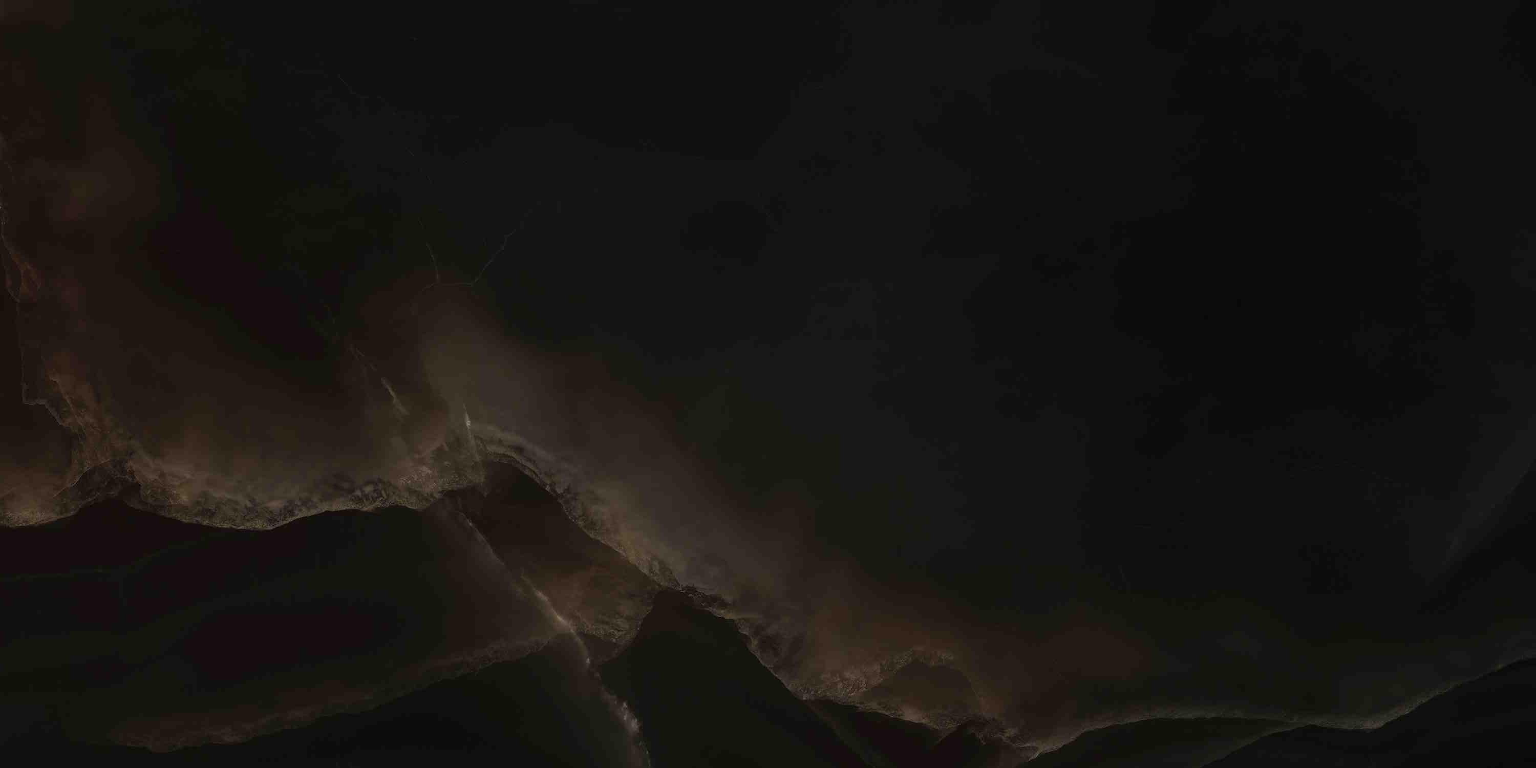 Универсальная плитка (керамогранит) Ennface Onyx Noir High Glossy 120x60 см