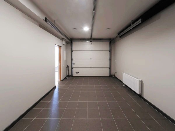 Плитка для гаража