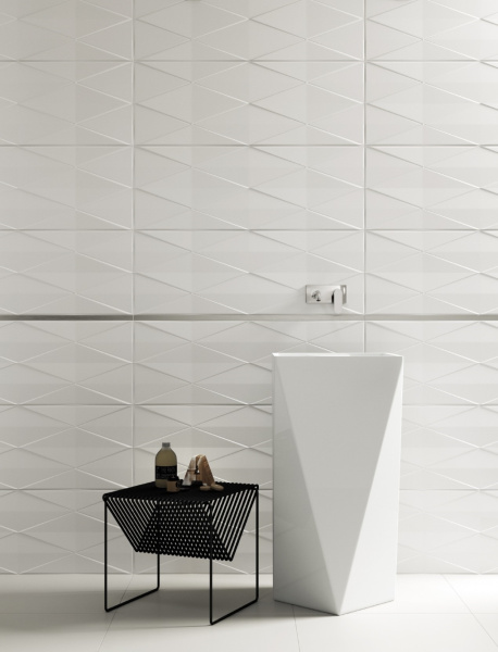 Настенная плитка Tubadzin Tonara white A STR 32,8x89,8 см